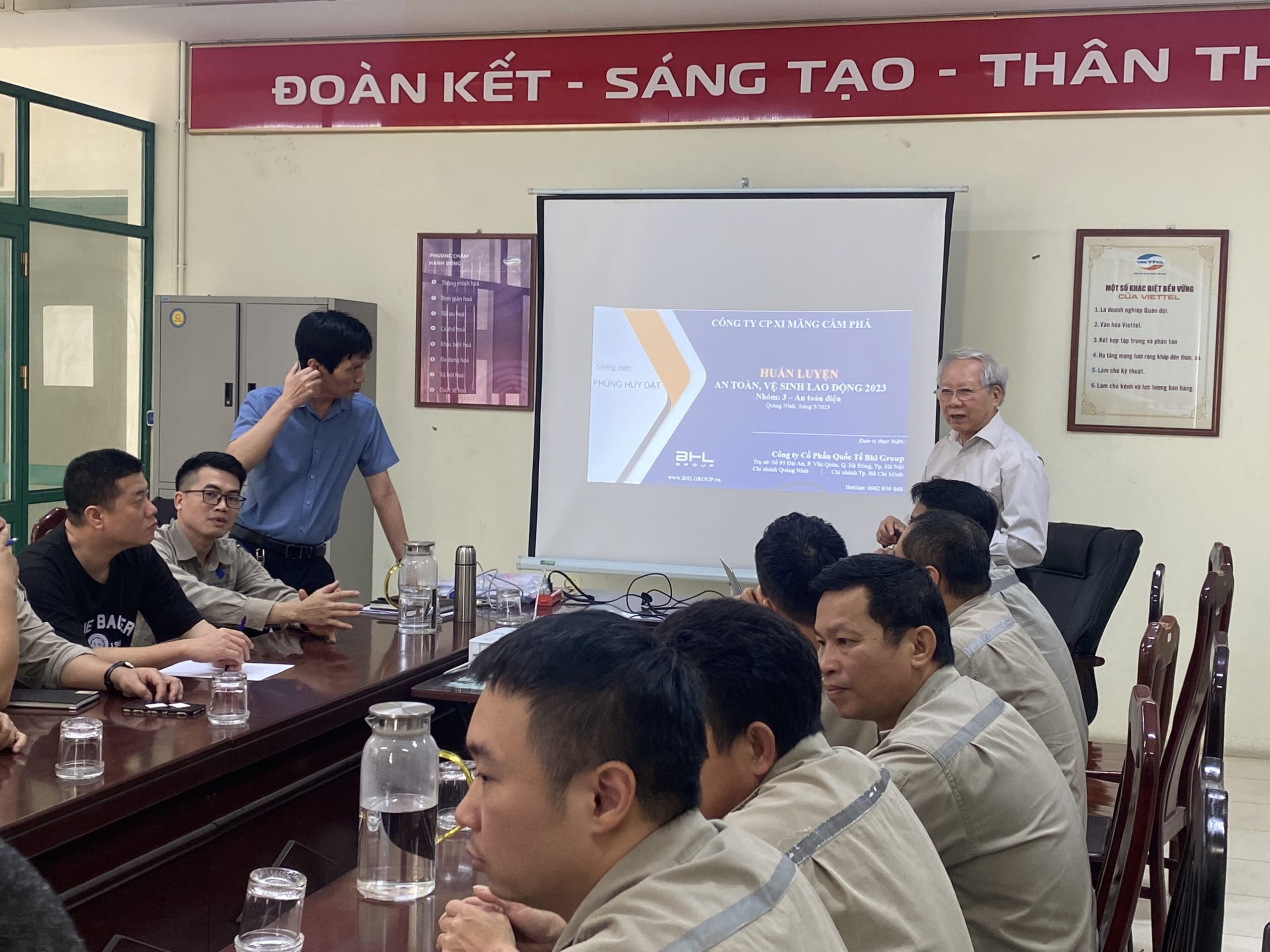 huan luyen an toan ve sinh lao dong xi mang cam pha