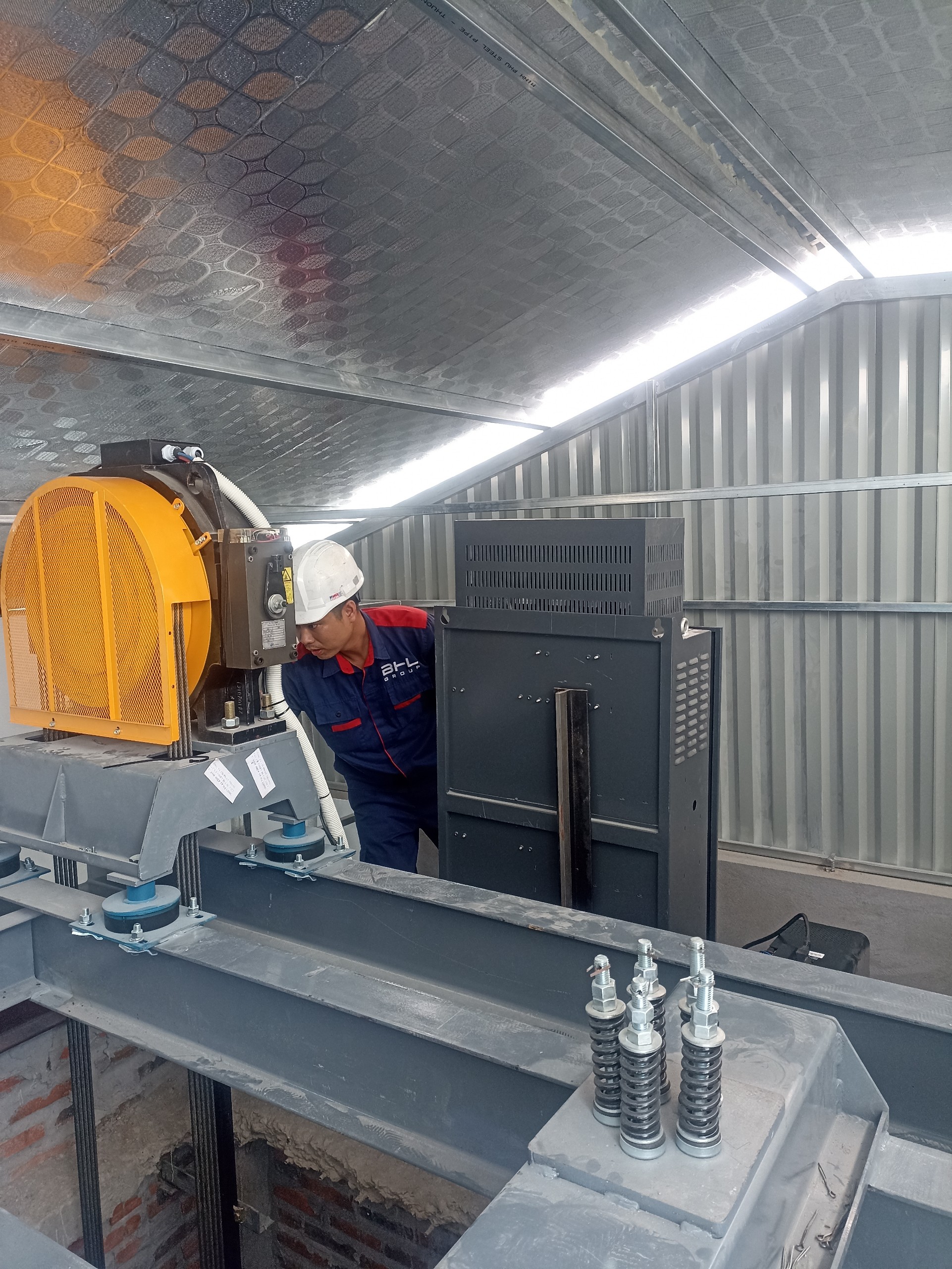 kiem-dinh-an-toan-thang-may